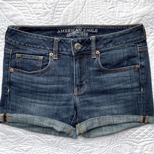 American Eagle Denim Shorts MIDI Sz6 Super Stretch